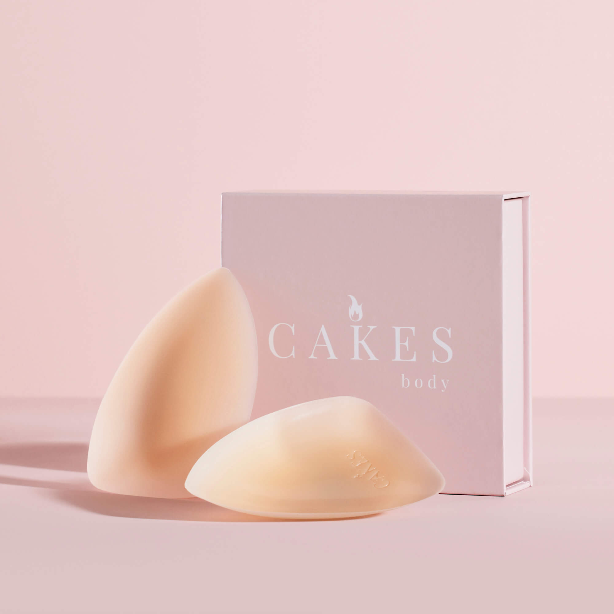 Grippy CAKES™ triangles